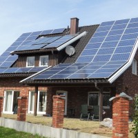 Heating a private house with solar panels: diagrams and device