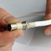 How to connect an antenna cable to a plug: detailed instructions for cutting and connecting
