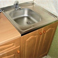 Pag-install ng overhead sink: ang mga pangunahing yugto ng pag-install ng do-it-yourself sink