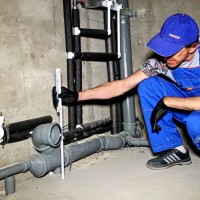Replacing a sewer system in an apartment with your own hands: detailed instructions for replacing a riser and pipes