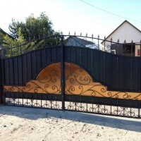 Types of gates for a private home: nuances of choice + DIY installation steps