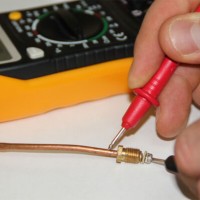 Thermocouple for a geyser: design and principle of operation + testing and replacement on your own