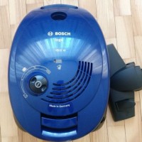 Bosch GL 20 vacuum cleaner review: adjustable power for cleaning any surface