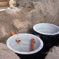 How a cesspool with overflow works: diagrams and construction technology
