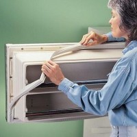 Seal for a refrigerator: rules for choosing and replacing sealing gum