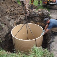 Puits d'inspection pour le drainage: types, caractéristiques de conception et d'installation