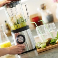 Waarom de blender niet werkt: mogelijke oorzaken en doe-het-zelf-probleemoplossing