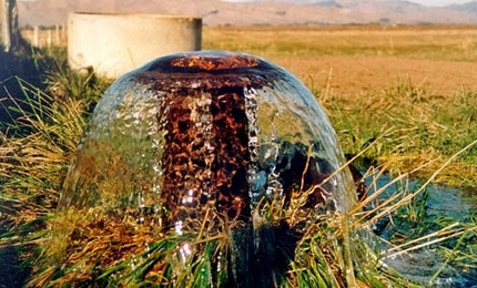 Acqua pulita da un pozzo profondo