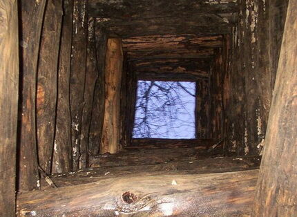 Wooden well repair