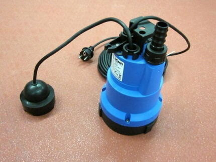 Submersible drainage pump