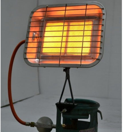 Ceramic heater