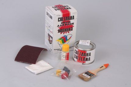 Kit de peinture pour le bain