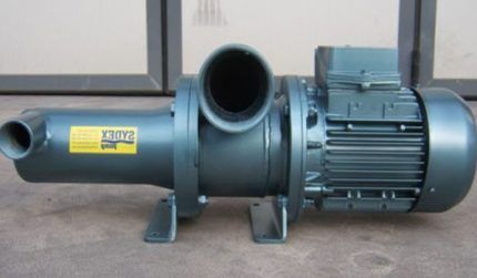 Surface pump