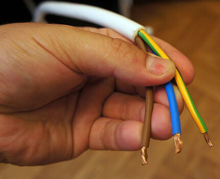 Cable de tres nuclis