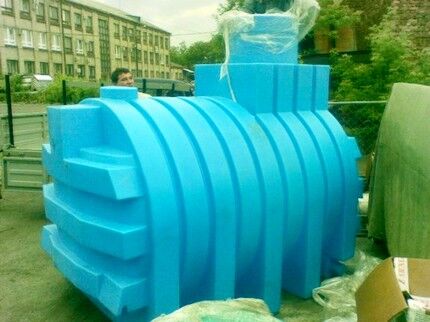 Lightweight plastic construction