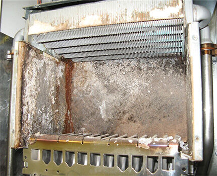 Heat exchanger leakage due to system boiling