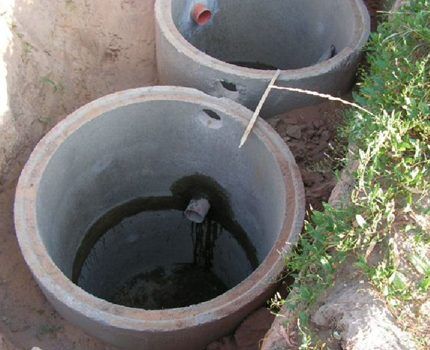 Septic tank made of reinforced concrete rings