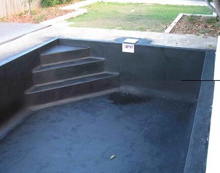 Liquid materials for waterproofing swimming pools