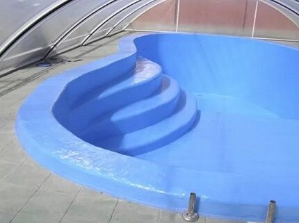 Materials for waterproofing swimming pools 