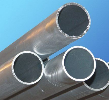 Stainless steel pipes