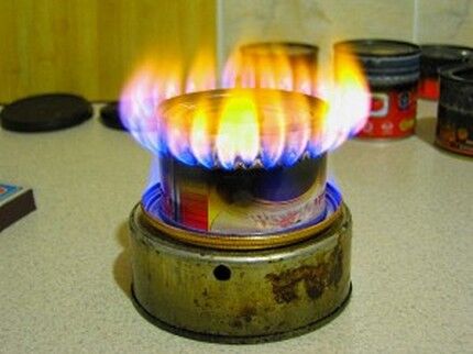 Gas appliance na may burner