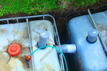 Filling up a septic tank from Eurocubes 