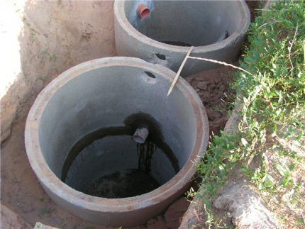 Septic tank made of concrete rings