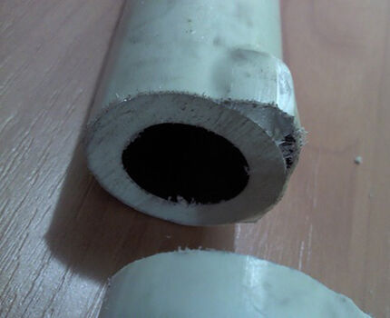 Defects in plastic pipes