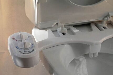 Bidet toilet attachment