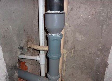 Transition to a fan pipe