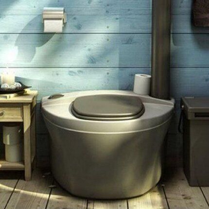 You can use a dry toilet in winter