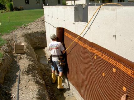 Membrane polymère profilée