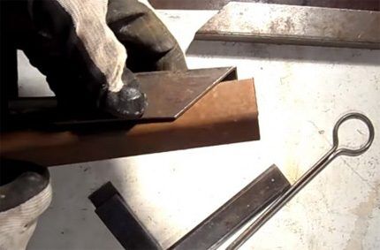 Cutting rectangular pipes