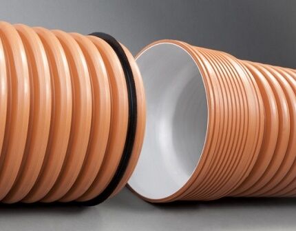 Corrugated pipes with socket