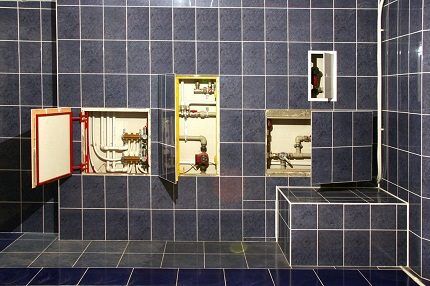 Types of inspection niches with hatches