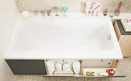 Using the space under the bath