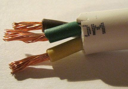 Three-core electrical cable