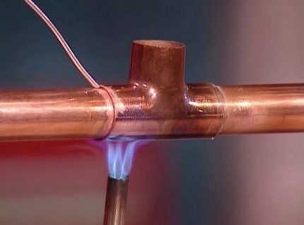 Solder for soldering copper pipes