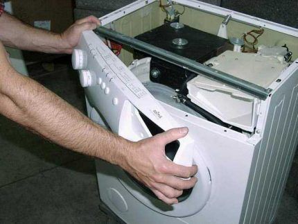 Disassembling the washing machine