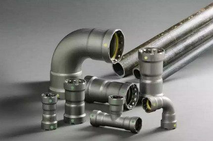 Connection fittings of different shapes