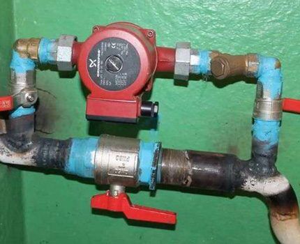 Heating system pump