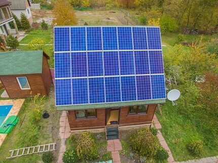 Solar panels in home power supply