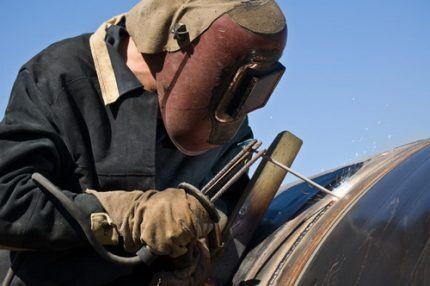 Welding of gas pipelines