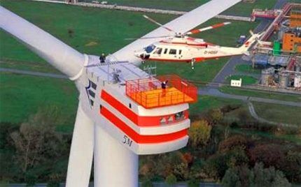 Powerful industrial wind generator