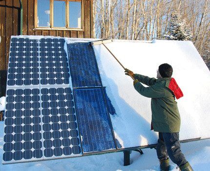 Clearing snow from solar generator