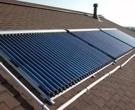 Vacuum solar collector on the roof