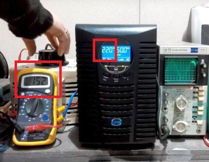 Automatic voltage stabilization by uninterruptible power supply