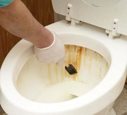 Rust stains in the toilet