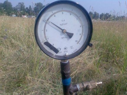 Pressure gauge para sa pagsubok ng pipeline ng gas