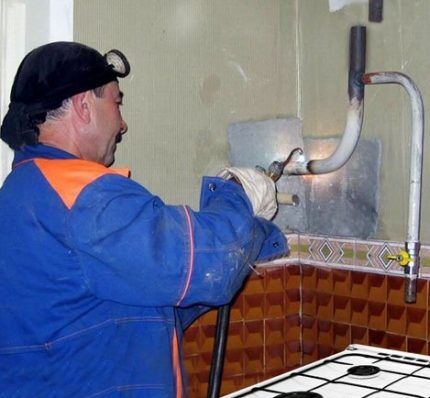 Gas pipe welding